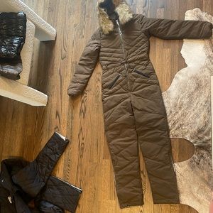 Brown quilted ski suit with removable fur hood